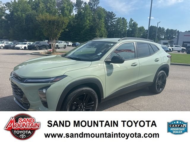 Used 2024 Chevrolet Trax ACTIV FWD image 6