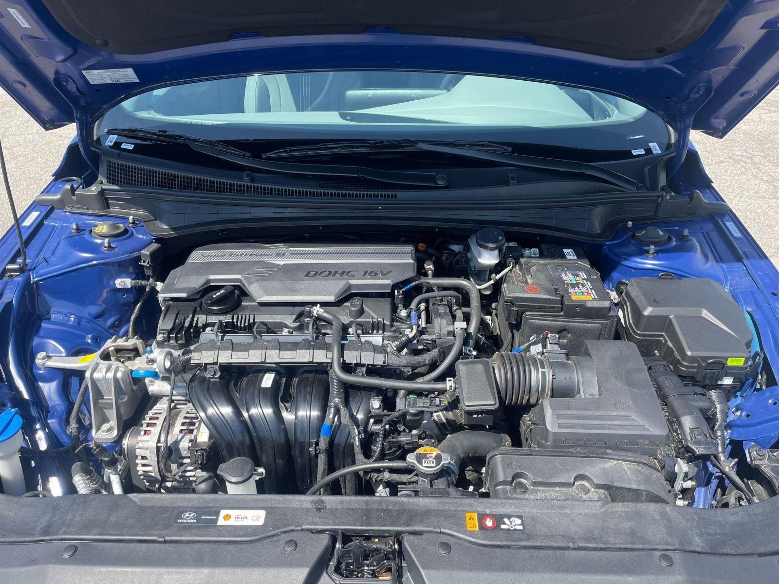 Used 2025 Hyundai Elantra SEL image 33