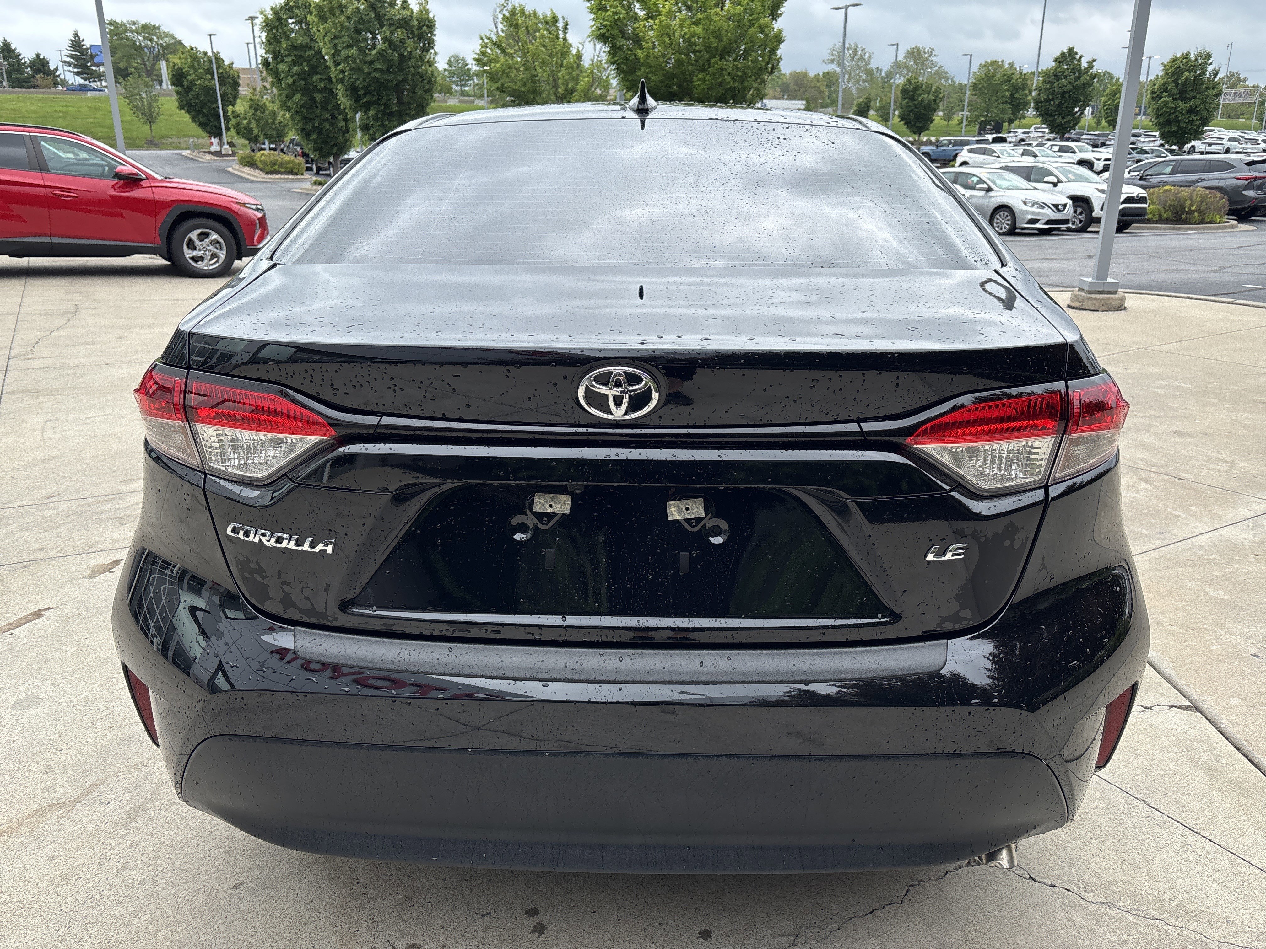 Used 2025 Toyota Corolla LE FWD image 9