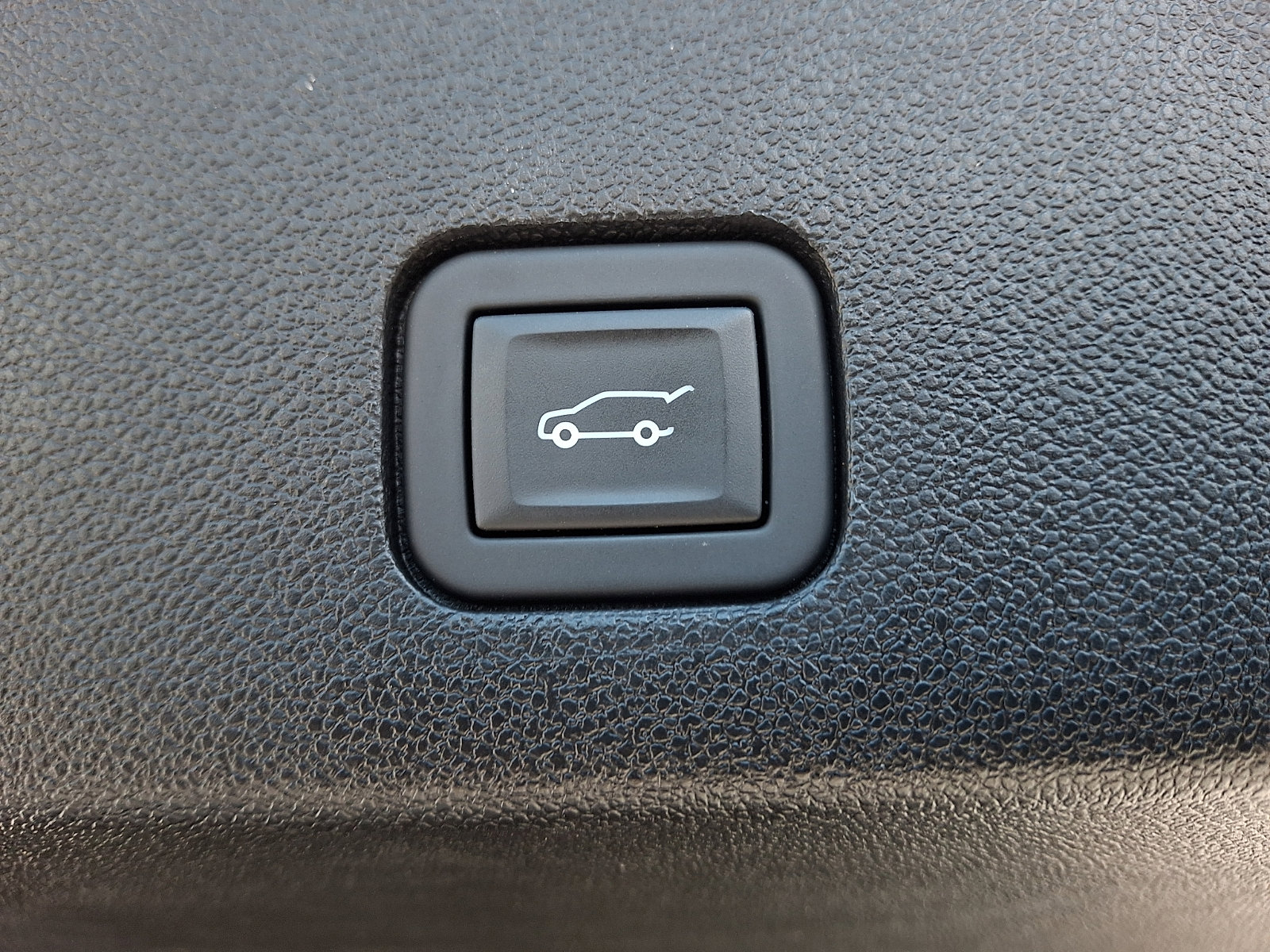 Used 2024 Cadillac XT6 Sport w/ Platinum Package AWD/4WD image 31