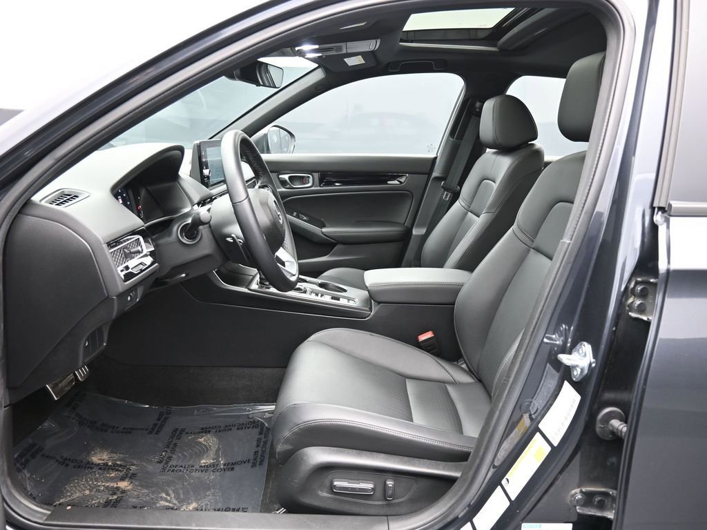 Certified 2025 Honda Civic Sport image 32