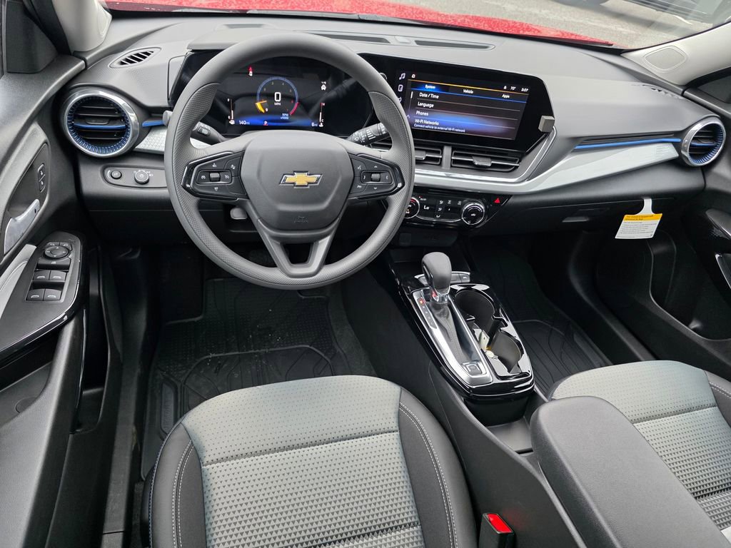 New 2026 Chevrolet Trax LT image 18