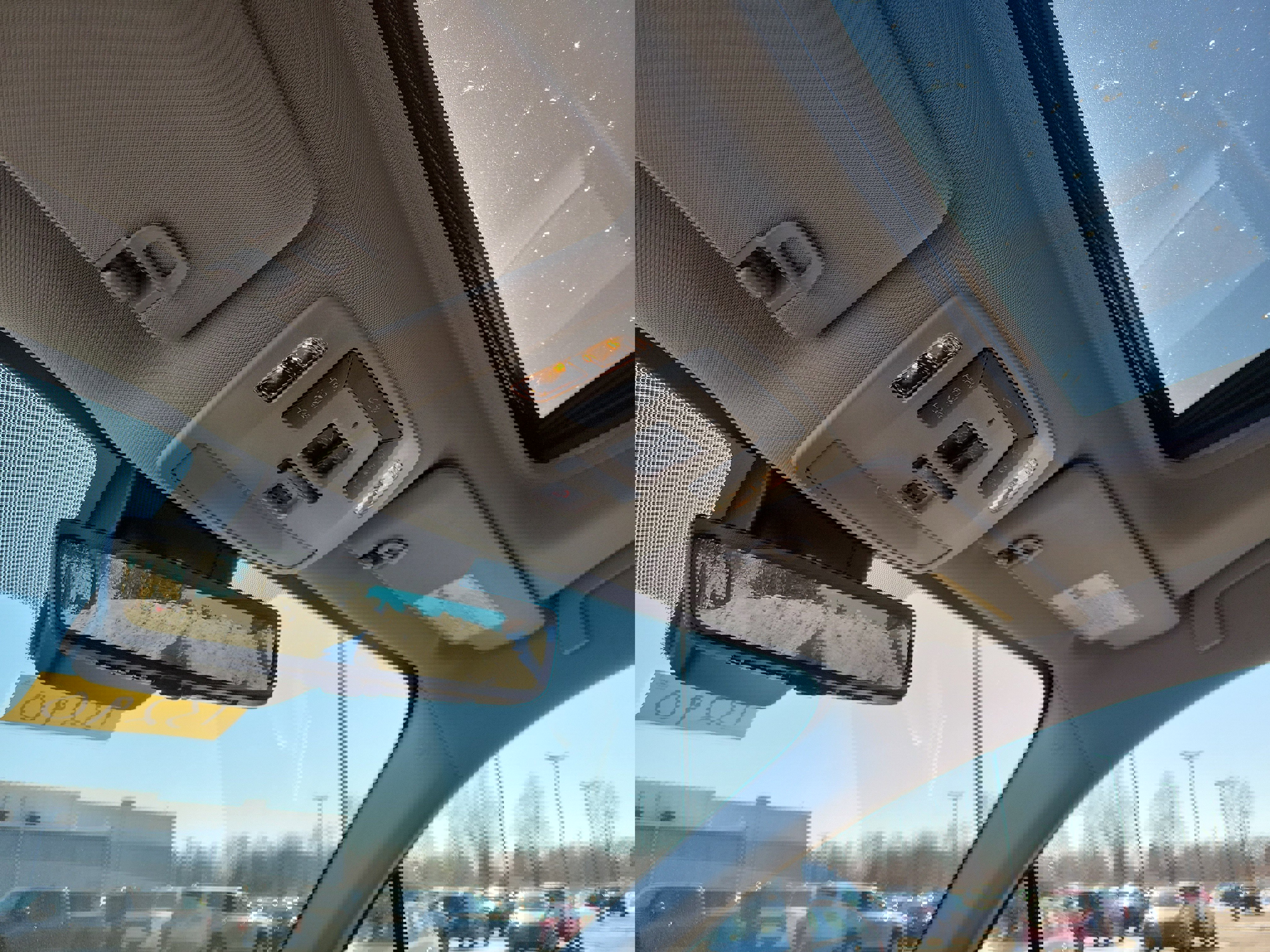 Used 2024 Toyota Sienna Limited image 30