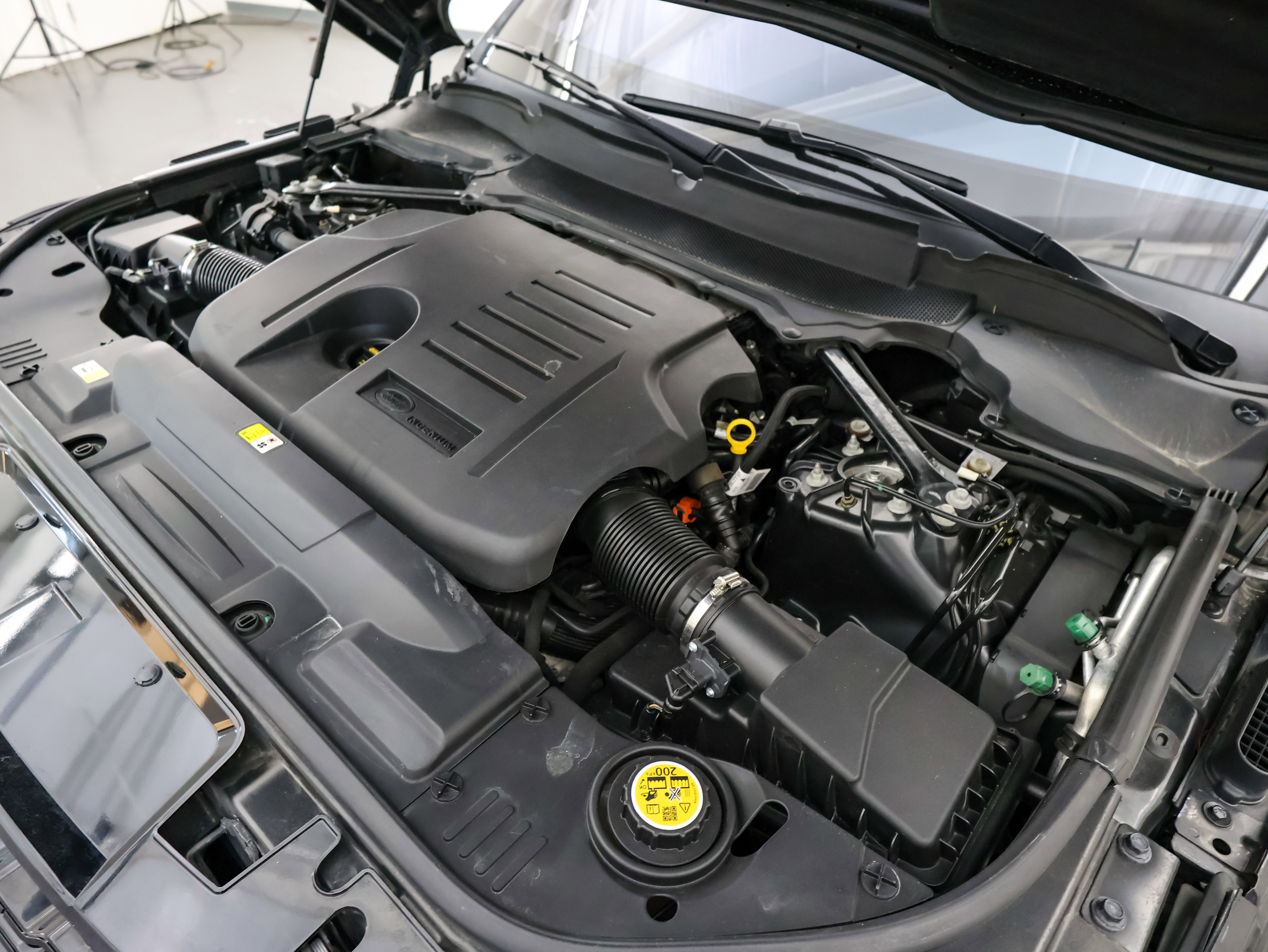 Used 2020 Land Rover Range Rover Sport HSE image 52