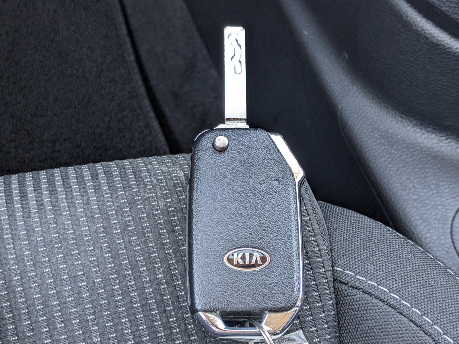 Certified 2021 Kia Forte LXS image 24