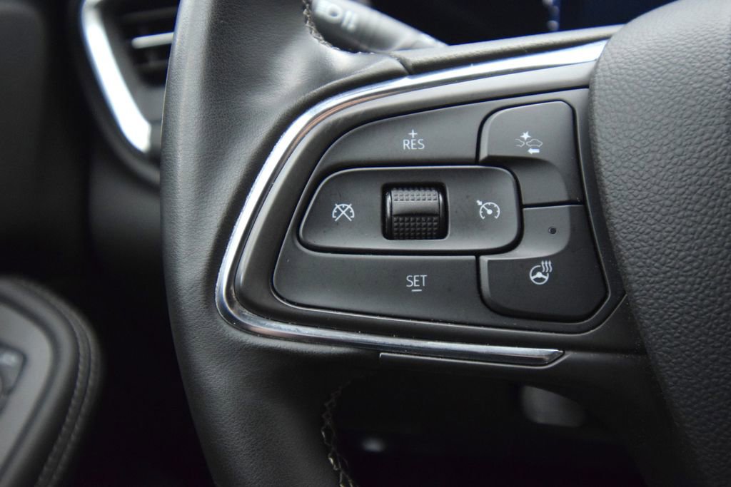 Used 2024 Buick Encore GX Preferred w/ Comfort Package FWD image 32