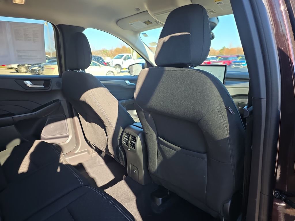Used 2023 Ford Escape Active w/ Tech Pack #2 image 32