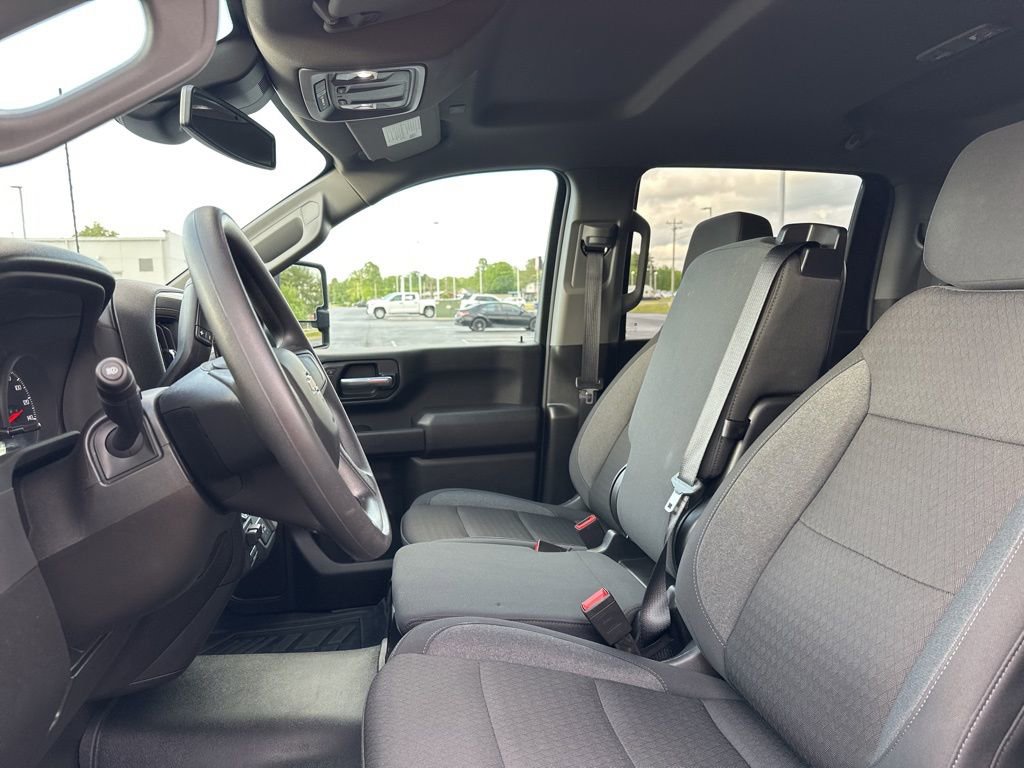 Used 2025 Chevrolet Silverado 2500 Custom w/ Custom Value Package AWD/4WD image 24
