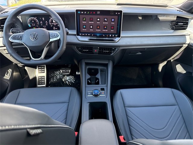 New 2026 Volkswagen Tiguan SE R-Line image 29