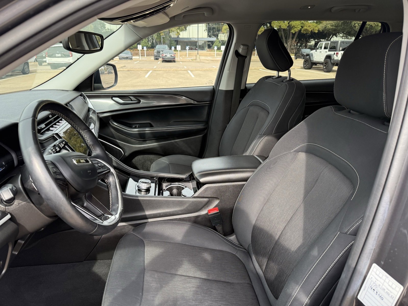 Used 2022 Jeep Grand Cherokee L Laredo w/ Luxury Tech Group I image 13