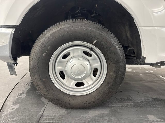Used 2022 Ford F250 XL w/ Power Equipment Group RWD image 11