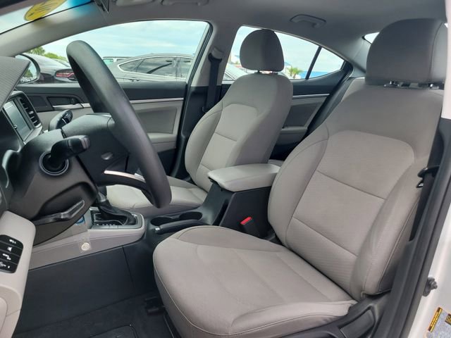 Used 2020 Hyundai Elantra SEL FWD image 18