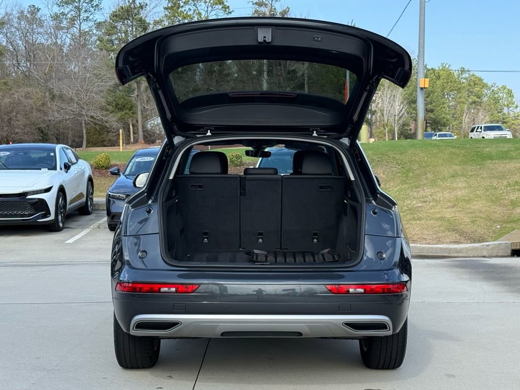 Used 2020 Audi Q5 2.0T Premium w/ Convenience Package image 16