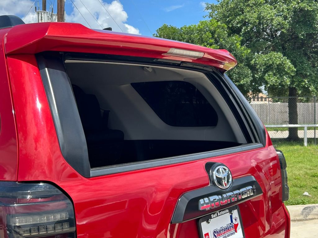 Used 2020 Toyota 4Runner TRD Off-Road Premium w/ Moonroof Package AWD/4WD image 16