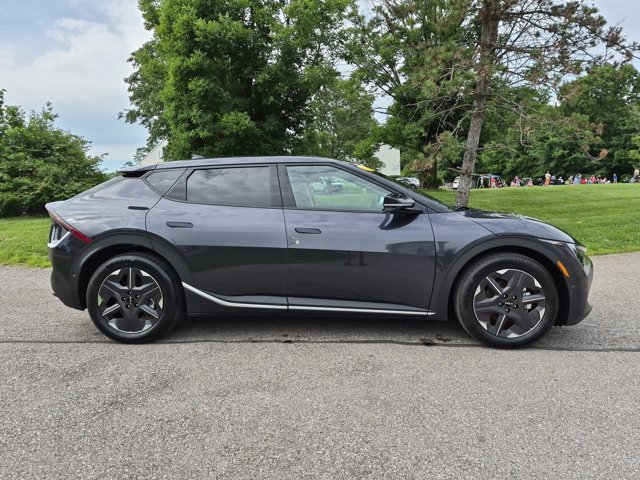 New 2025 Kia EV6 Light w/ Light LR Technology Package AWD/4WD image 11