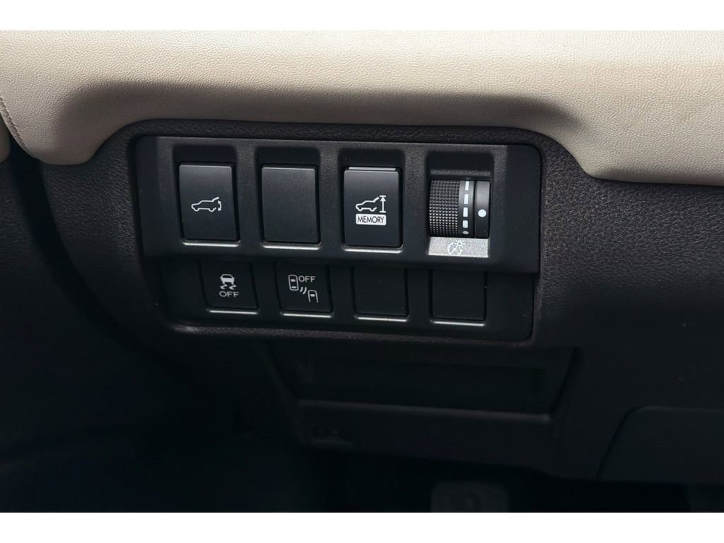 Used 2019 Subaru Ascent Touring w/ Popular Package #2 image 32