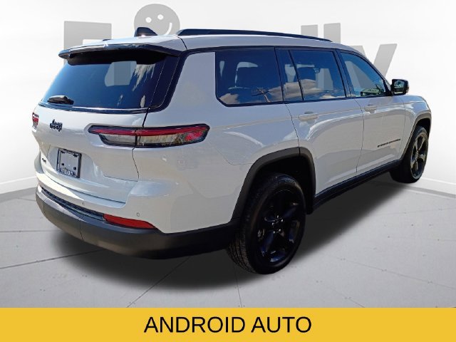 Used 2023 Jeep Grand Cherokee L Laredo AWD/4WD image 5