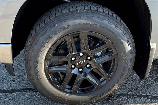 New 2026 Chevrolet Silverado 1500 Custom w/ Turbomax Blackout Package image 12