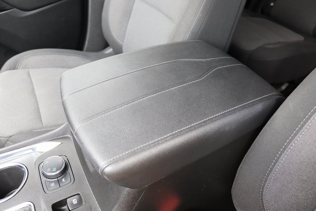 Used 2023 Chevrolet Traverse LT AWD/4WD image 29