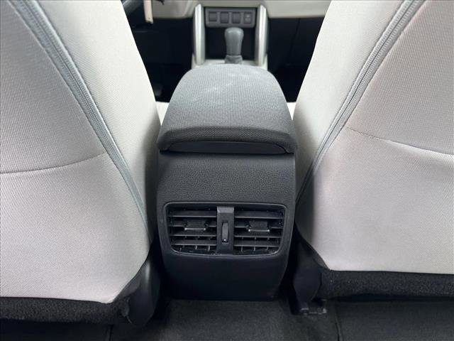 Used 2024 Toyota Corolla Cross L AWD/4WD image 18