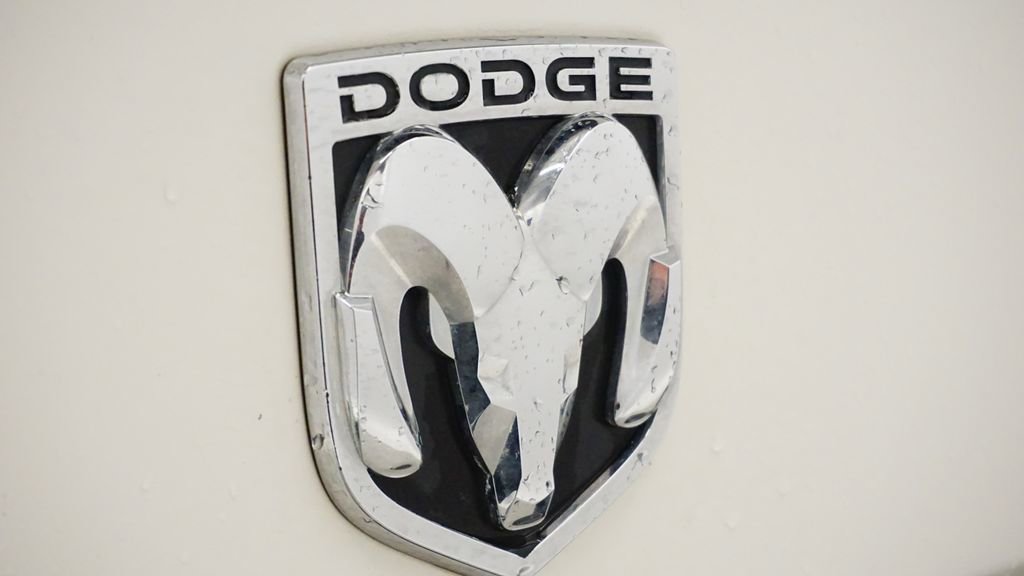 Used 2009 Dodge Ram 1500 Truck ST w/ ST Popular Equipment Group image 19