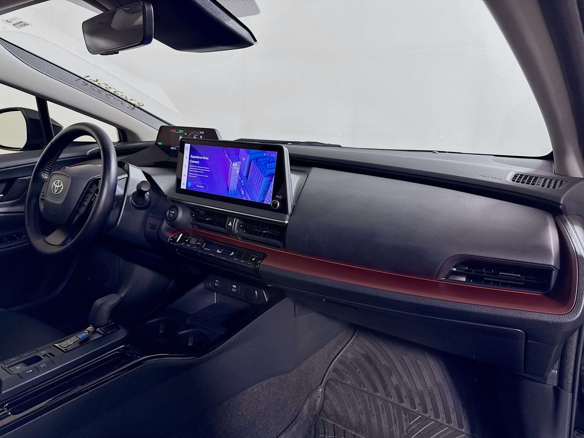 Used 2024 Toyota Prius Prime FWD image 27