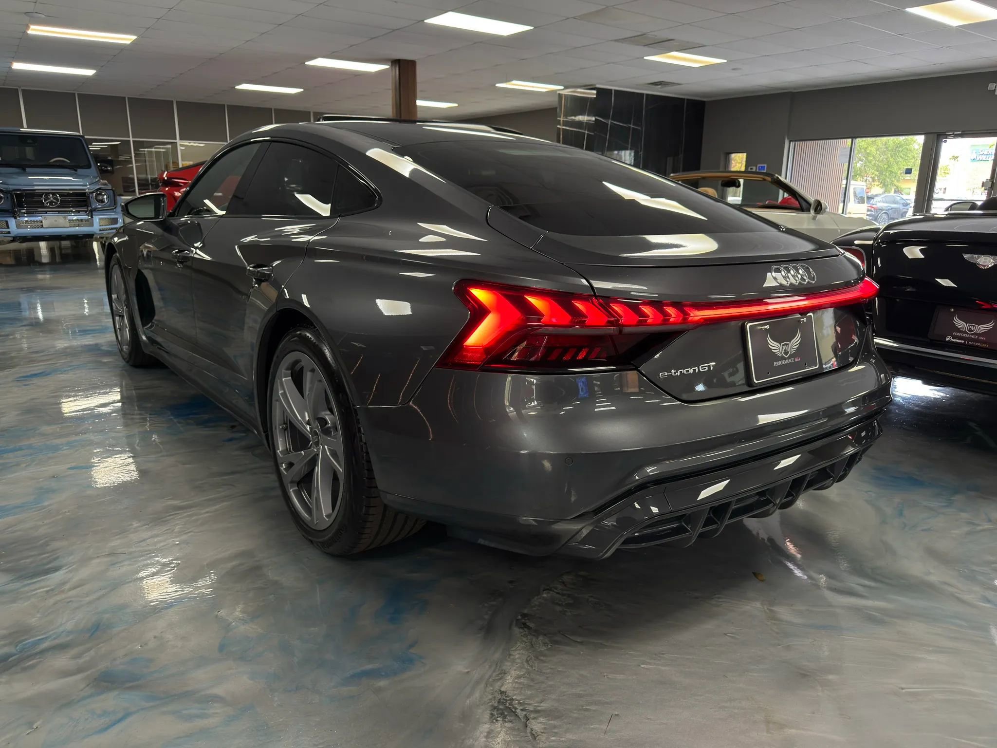 Used 2022 Audi e-tron GT Premium Plus image 5