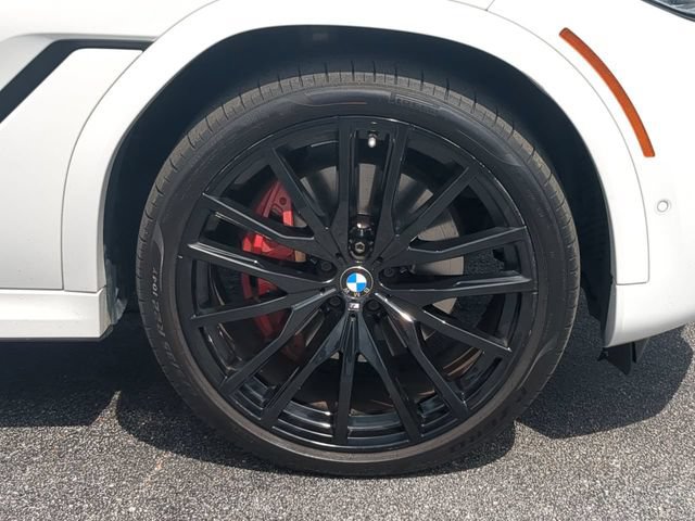 Used 2021 BMW X6 xDrive40i w/ Executive Package AWD/4WD image 11