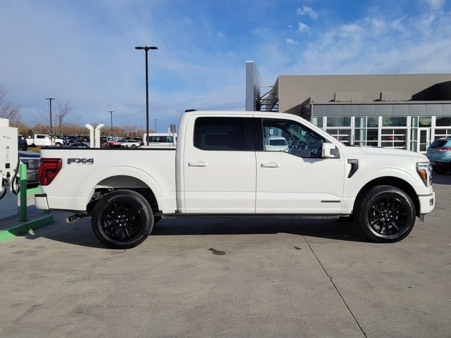 Used 2024 Ford F150 Platinum w/ FX4 Off-Road Package image 2