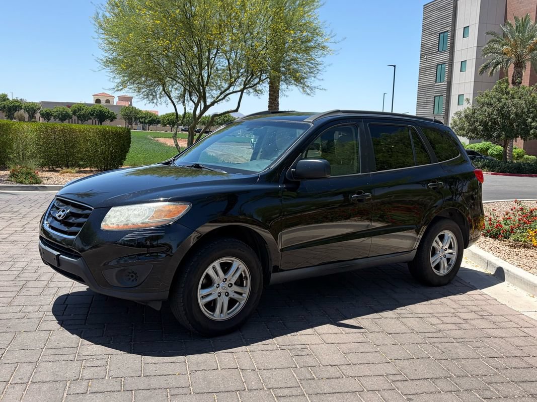 Used 2011 Hyundai Santa Fe GLS FWD image 6