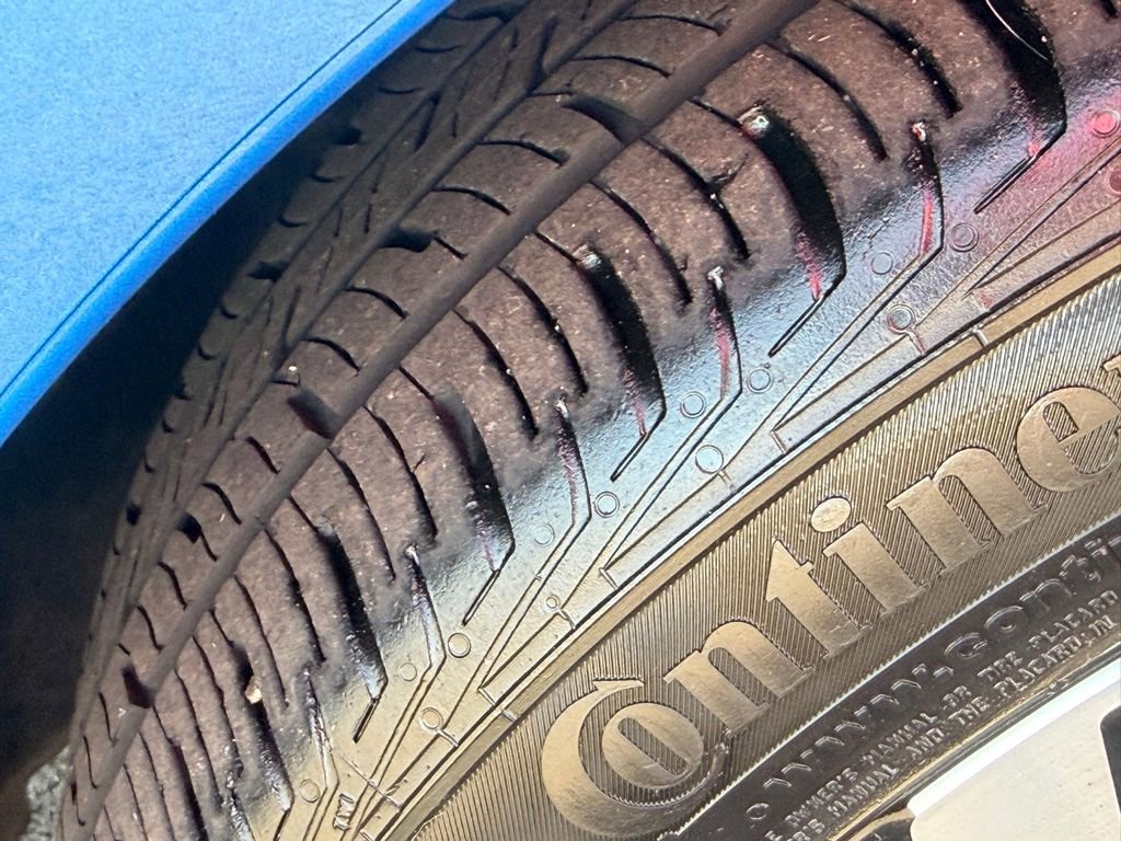 Used 2024 Nissan Versa SR w/ Trunk Package image 10