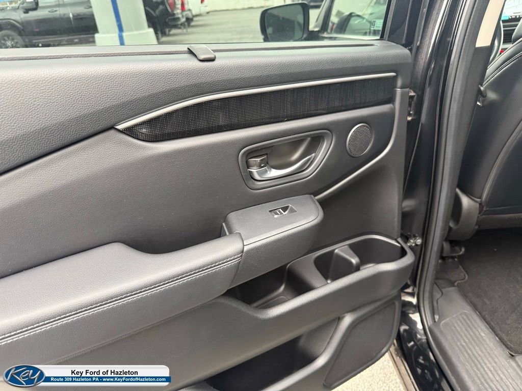 Used 2023 Honda Pilot Elite image 24