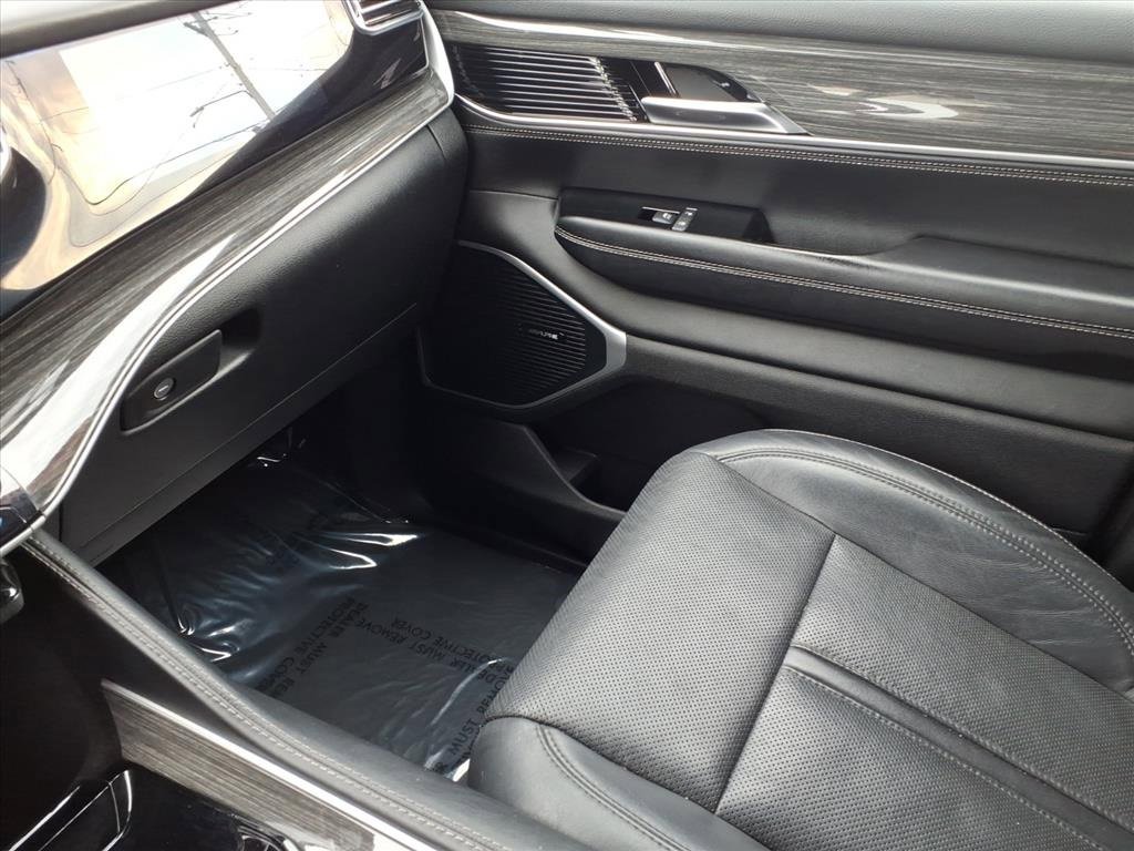 Used 2022 Jeep Wagoneer Series II image 23