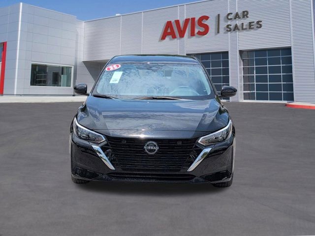 Used 2025 Nissan Sentra SV FWD image 2
