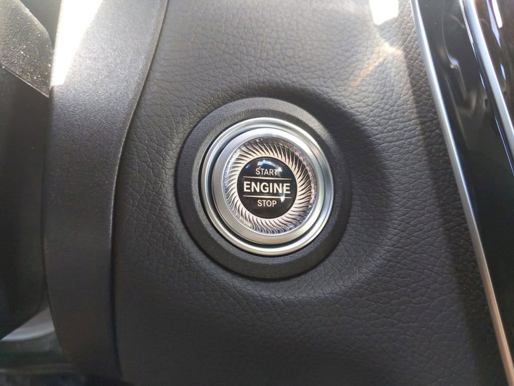 Used 2022 Mercedes-Benz C 300 Cabriolet image 23