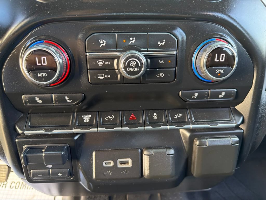 Used 2021 Chevrolet Silverado 2500 LT w/ Fleet Comfort Package AWD/4WD image 29