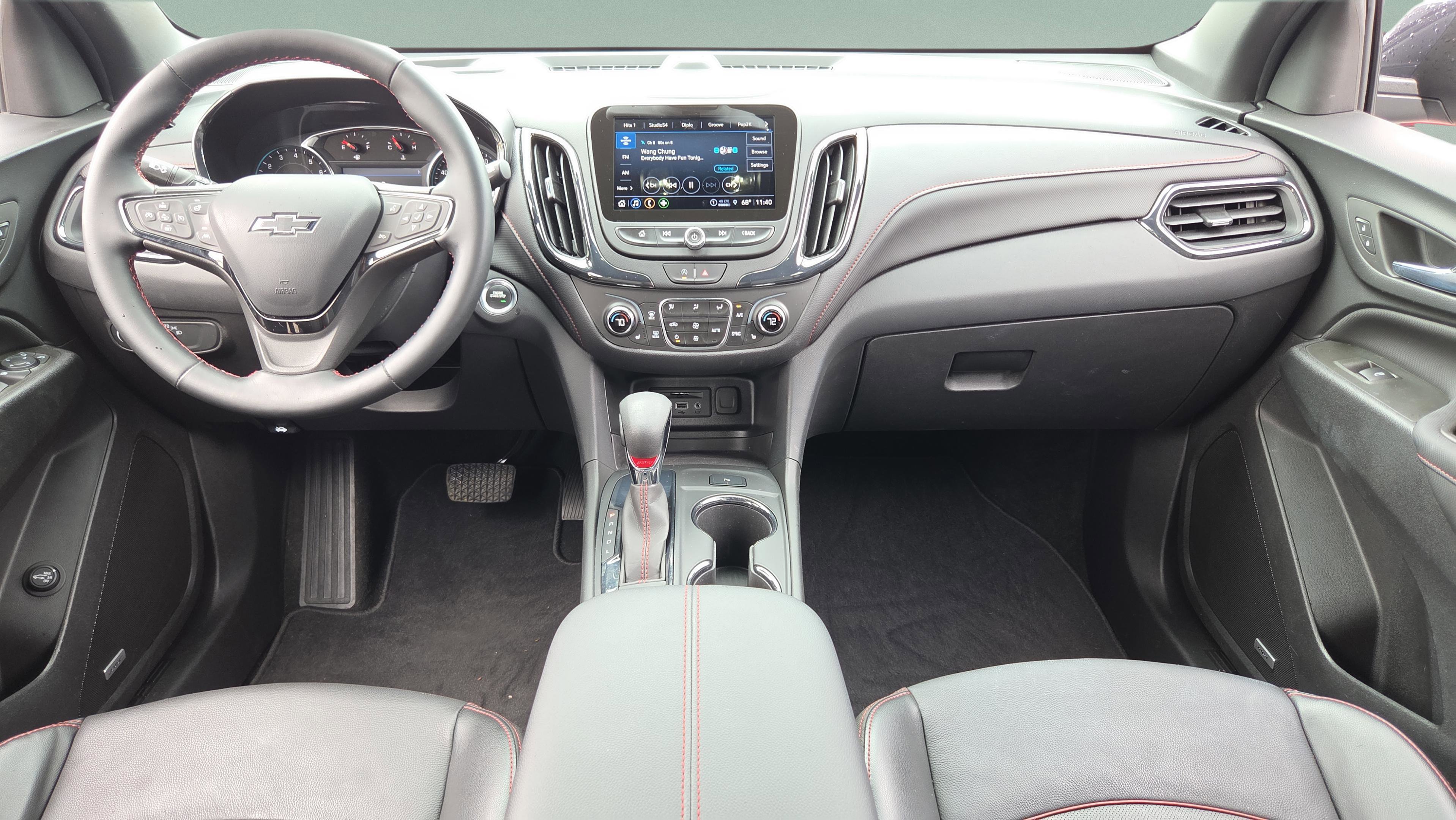 Used 2023 Chevrolet Equinox RS w/ RS Leather Package image 12