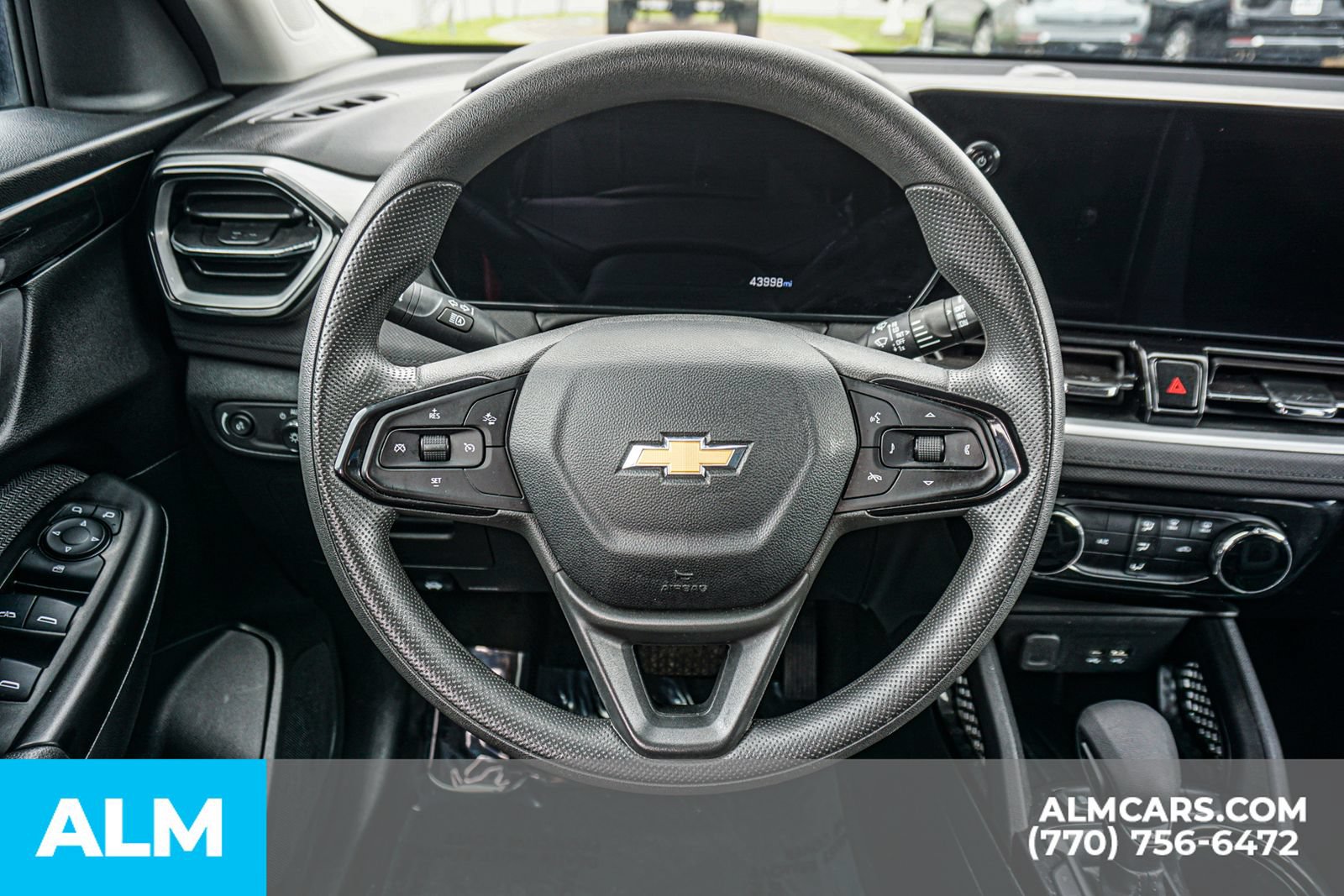 Used 2024 Chevrolet TrailBlazer LT FWD image 28