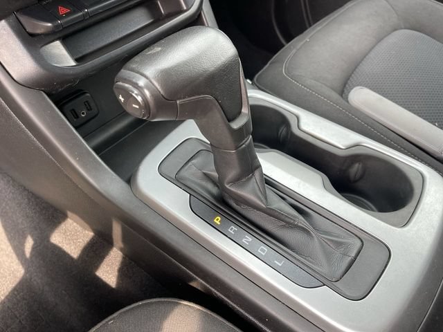 Used 2020 Chevrolet Colorado LT w/ LT Convenience Package AWD/4WD image 19