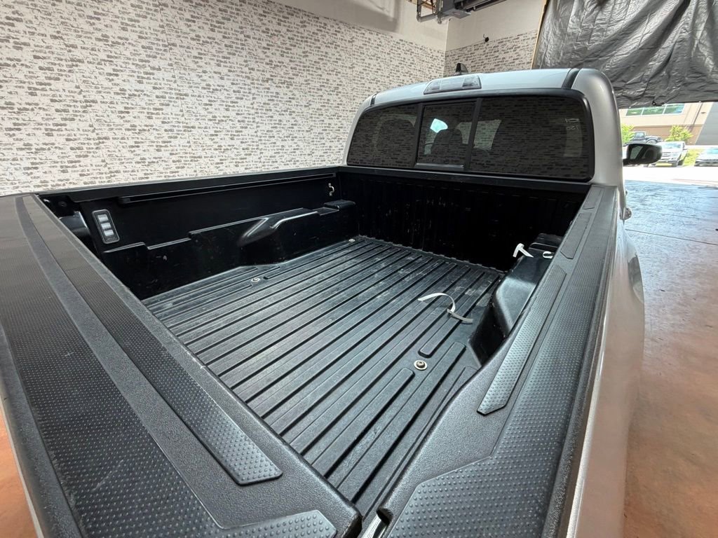 Used 2023 Toyota Tacoma SR w/ SR Convenience Package RWD image 10