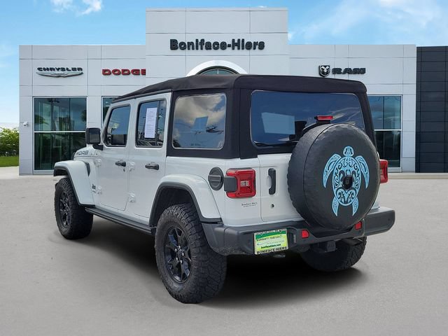 Used 2018 Jeep Wrangler Unlimited Sahara w/ Quick Order Package 24M Moab AWD/4WD image 4