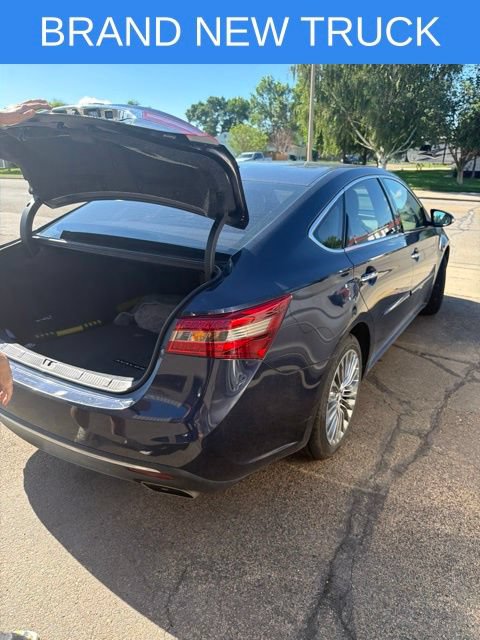 Used 2016 Toyota Avalon Limited w/ Protection Package FWD image 5
