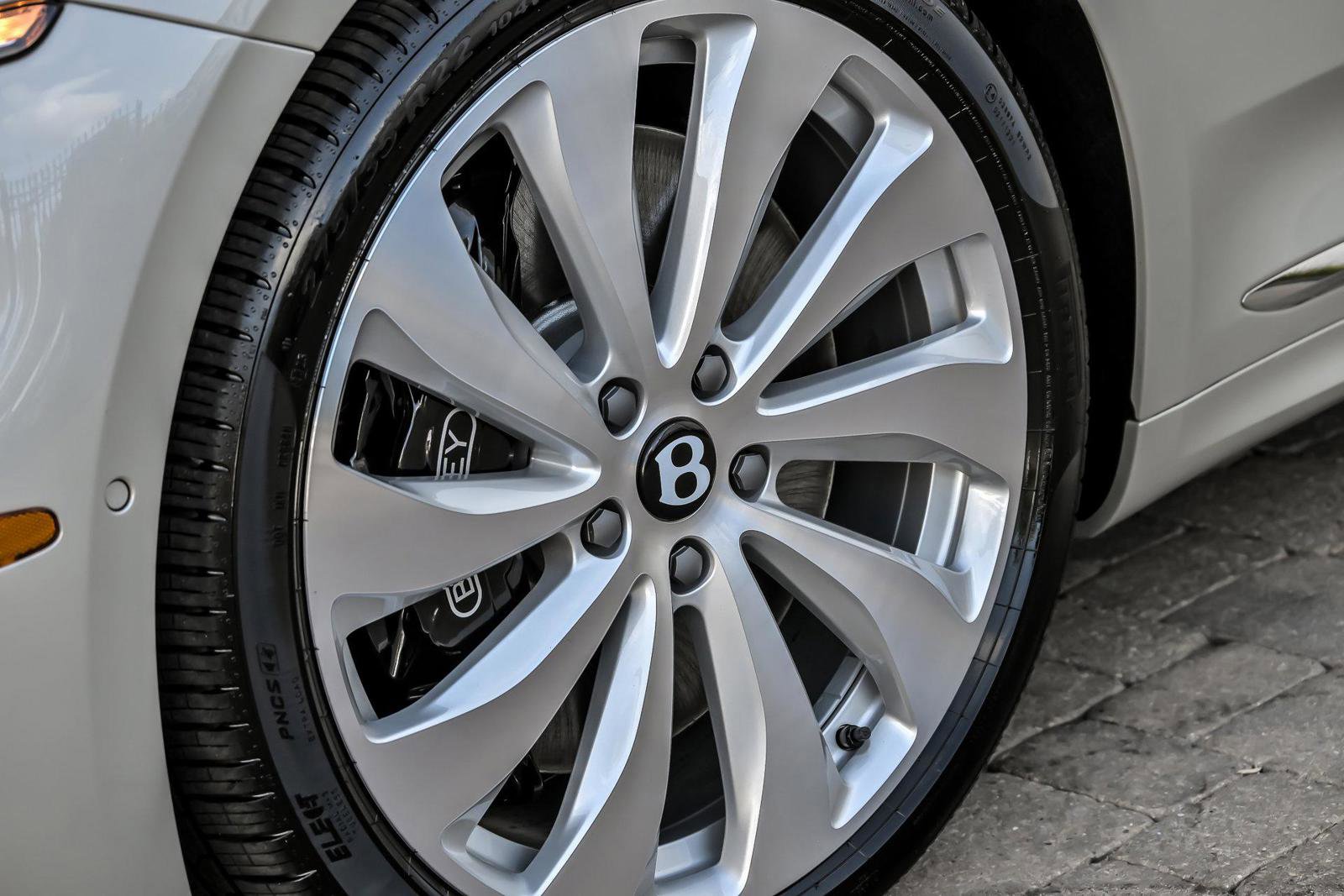 New 2026 Bentley Continental GTC image 13