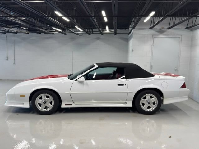 Used 1992 Chevrolet Camaro Z28 RWD image 5