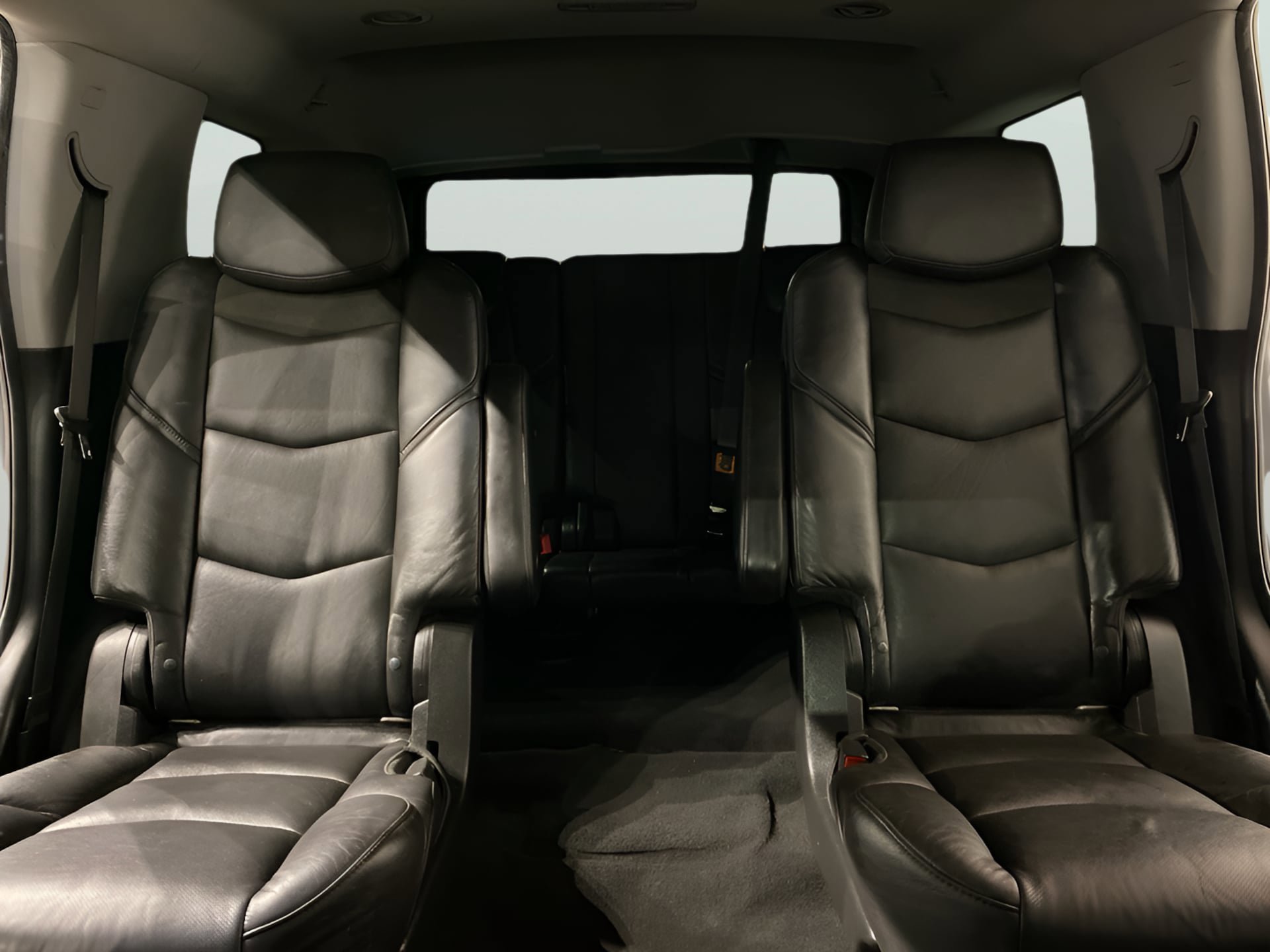 Used 2020 Cadillac Escalade Luxury RWD image 36