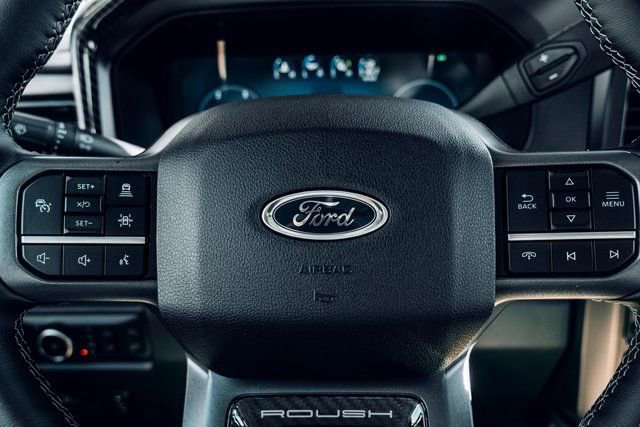 New 2026 Ford F250 Lariat w/ Black Appearance Package image 27