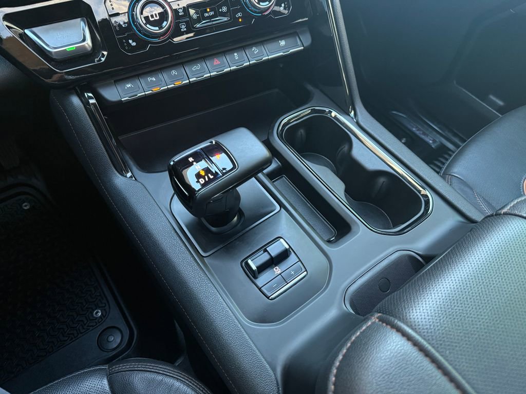 Used 2023 GMC Sierra 1500 AT4 w/ AT4 Premium Package image 41