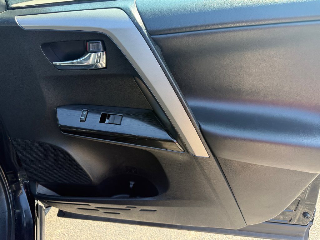 Certified 2016 Toyota RAV4 Limited AWD/4WD image 19