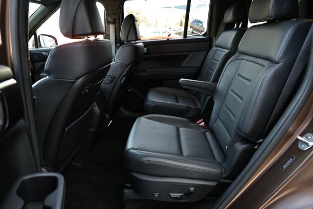 Certified 2025 Hyundai Santa Fe Calligraphy image 24