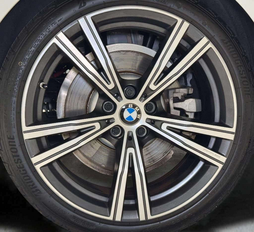 Used 2023 BMW 430i xDrive Coupe w/ M Sport Package AWD/4WD image 31